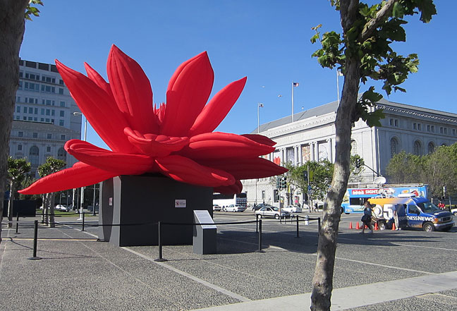 Breathing Flower by Choi Jeong Hwa